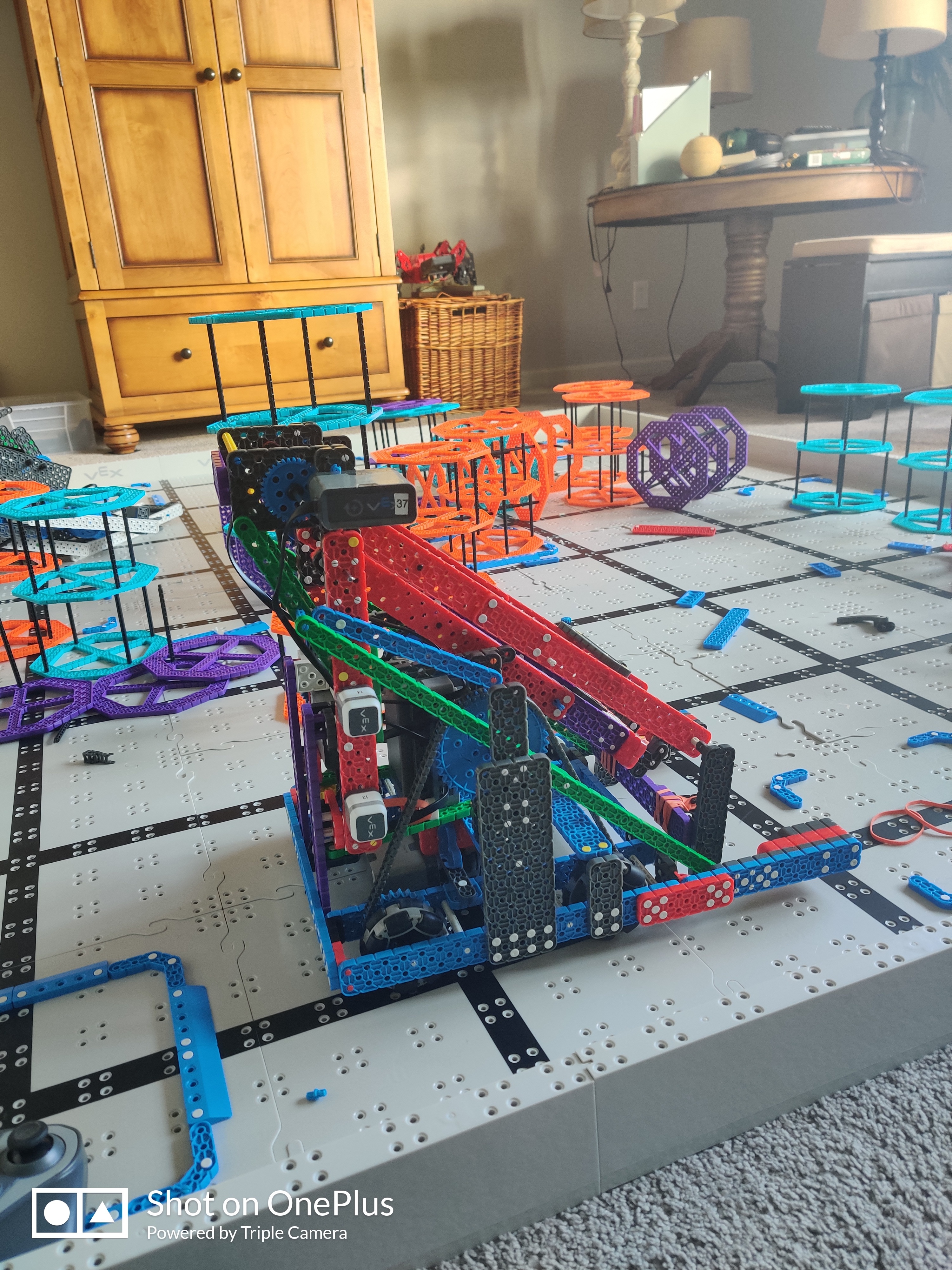 New Robot Designs For VEX IQ Rise Above VEX IQ Robotics Competition